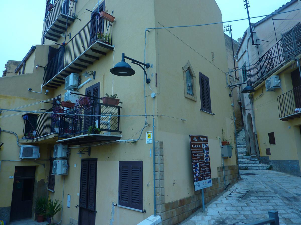 Duomo Rent Room & Flat Agrigento Exteriör bild