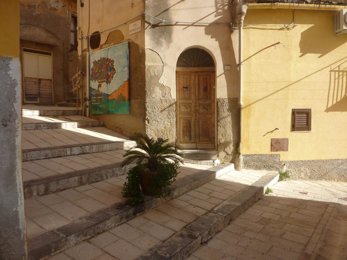 Duomo Rent Room & Flat Agrigento Exteriör bild